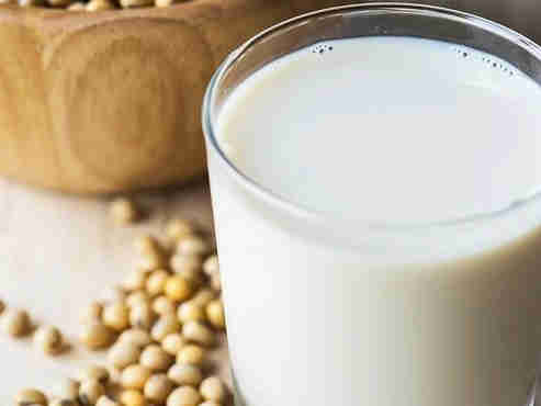 植物蛋白、超级食品等功能配料越来越受欢迎