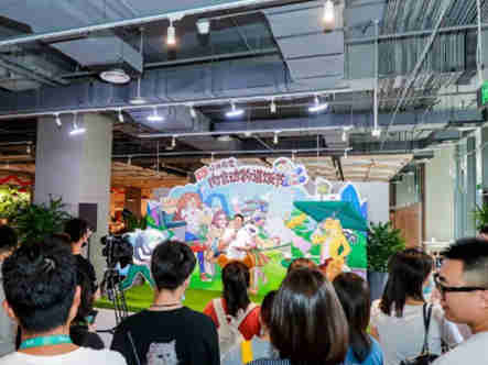 双汇 X 手小米打造肉食动物造饭节，探索智能营销新赛道，持续推动品牌年轻化