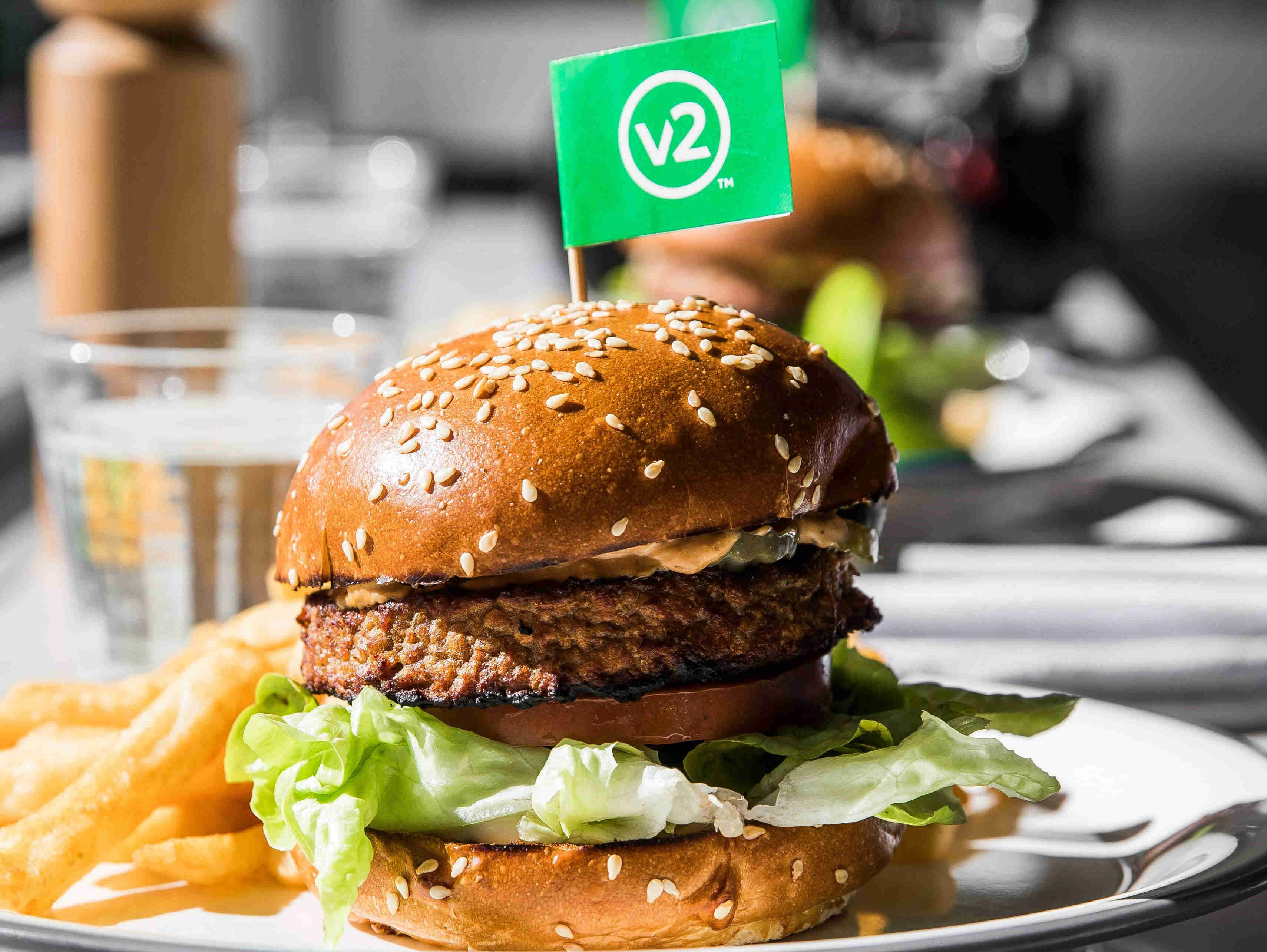 最受消费者欢迎的植物基食品——v2进军中国市场，布局快餐店、餐饮服务等渠道