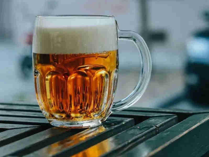 与“她”共舞,为创新干杯!IFF 啤酒风味和口感解决方案应用在酒饮产品