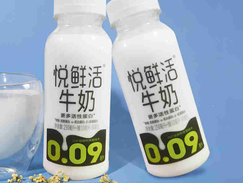 “新一代鲜牛奶”君乐宝悦鲜活牛奶异军突起,跃居京东品牌实力榜单前三名