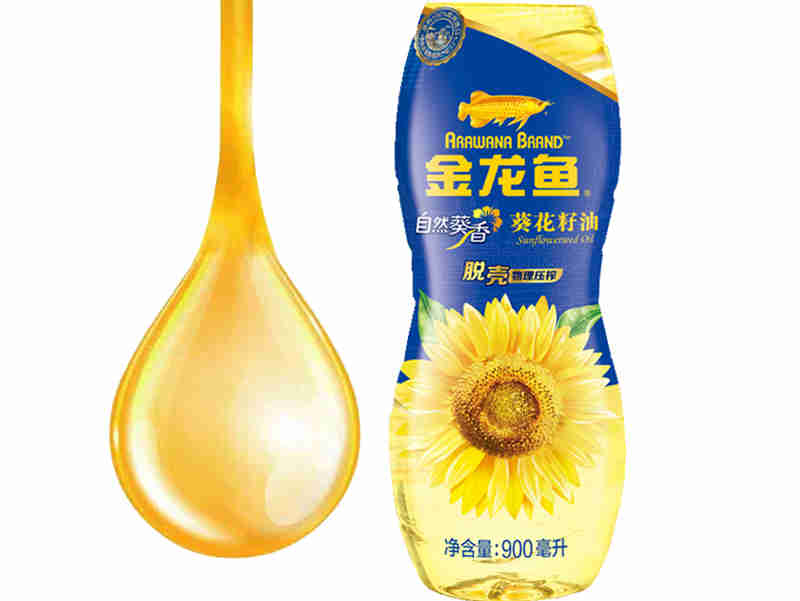 从粮油向调味品跨界,金龙鱼和鲁花显得格外引人注目
