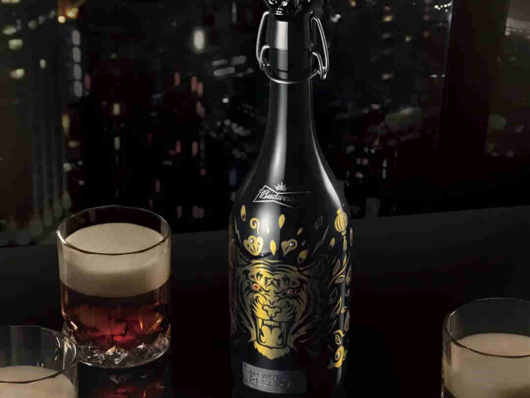 百威推出大师传奇虎年限量版，成功打造百威超高端啤酒领导者的形象