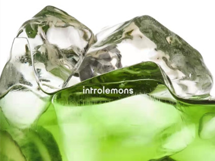 HARMAY話梅全新推出的手打柠檬茶品牌introlemons,进一步强化社区感