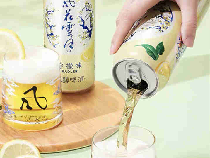 风花雪夜上风花雪夜柠檬味低醇啤酒，入口清醇轻快