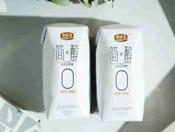 面对严峻考验，君乐宝简醇酸奶到底是如何逆势而上？