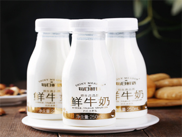 循环再生,每日鲜语探索环保新思路,打造高端鲜奶新标杆