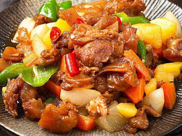 京东七鲜、美团买菜、饿了么、盒马、每日优鲜、叮咚买菜、维小饭等纷纷入局,预制菜到底为啥这么火?