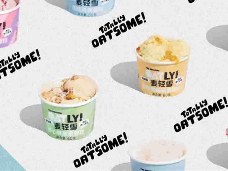 OATLY燕麦奶瞄准了雪糕市场,推出OATLY植物基燕麦雪糕“麦轻雪”系列