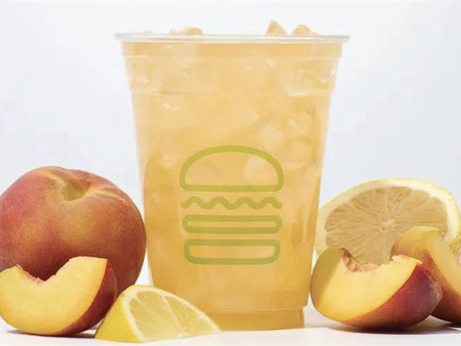 Shake Shack上新夏日限定新品：白桃柠檬特饮，清爽酸甜，果香浓郁