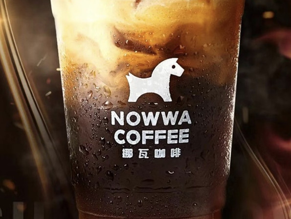 NOWWA 挪瓦咖啡 × GUINNESS啤酒 上新品:0°浪涌美式,丰富的奶沫,口感绵密细腻