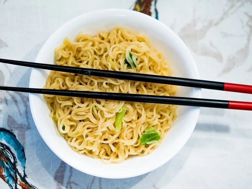 高倍肉精粉 应用在调味酱、烧烤调味料、火锅底料、方便面调料包等复合调味料