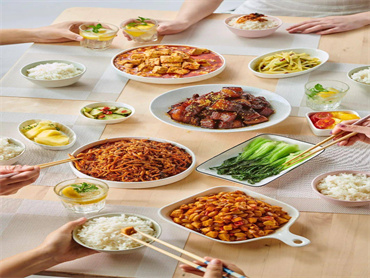 预制菜如火如荼,餐企抢食,跨界者扎堆