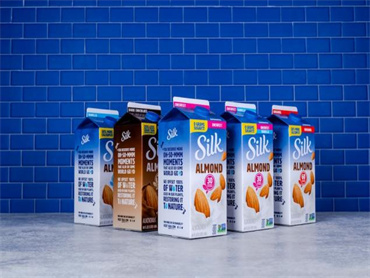 达能在多个领域推动健康生活方式,重构Alpro、So Delicious和Silk等70%植物基饮料的配方,提升产品序列的营养价值