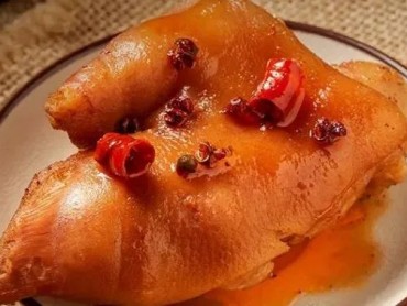 醇厚不腻、鲜香味美!泰斯特 黑鸭酱 解锁辣卤制品的招牌风味