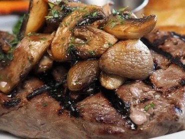 去腥增鲜,增强底味!泰斯特鸡粉助力调理肉、牛扒等肉制品成为“鲜”锋之选