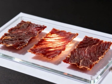 零添加苹果酱 + 安格斯牛肉脆！健康零食的突围新范式