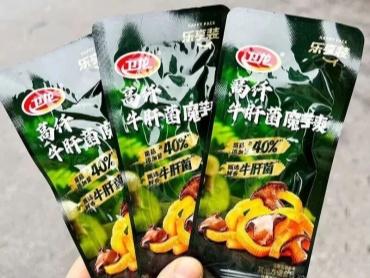 从山姆爆火的卫龙高纤牛肝菌魔芋爽，看牛肝菌酱料如何抢占健康零食新赛道