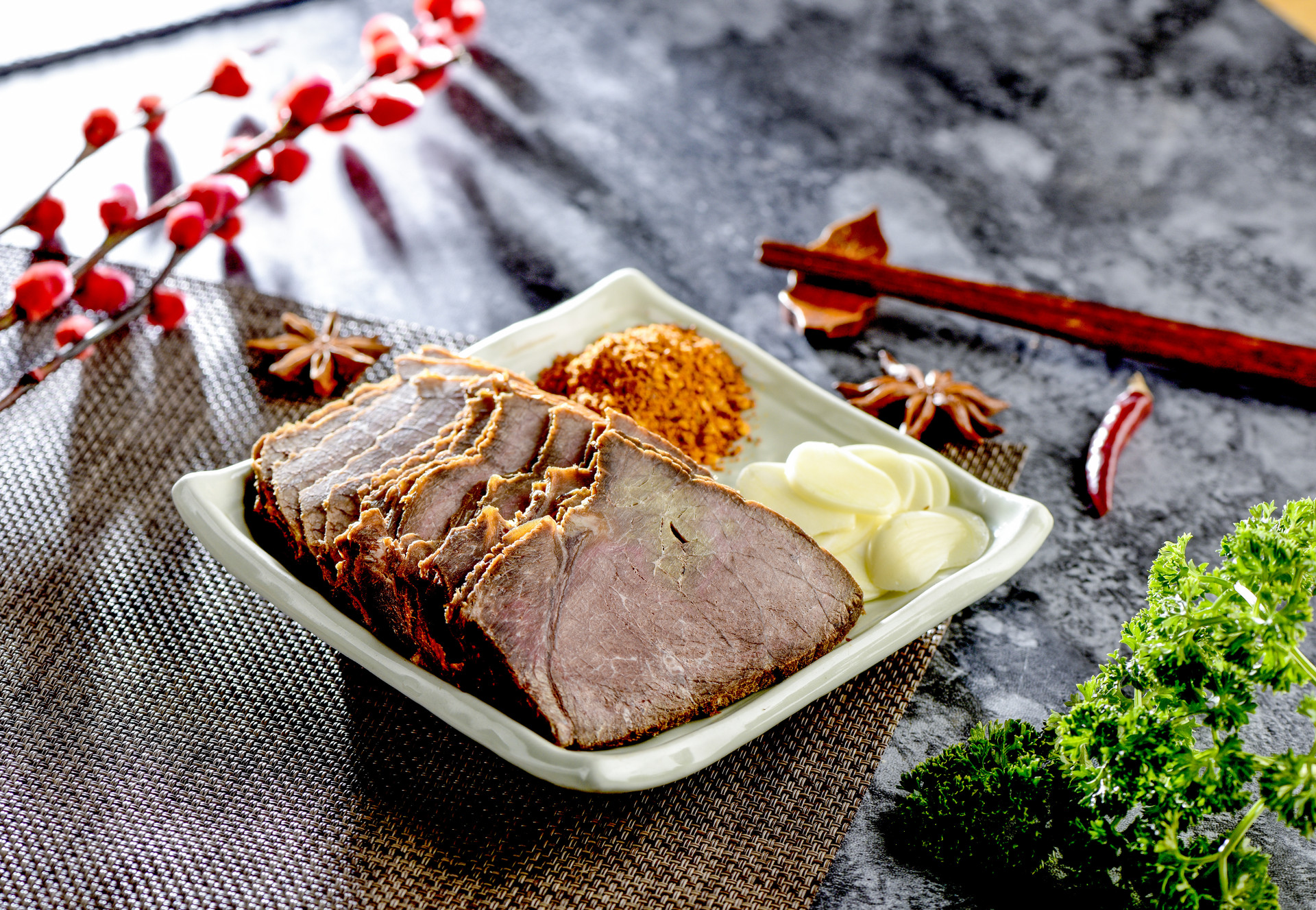 摄图网_500774815_五香牛肉(企业商用).jpg
