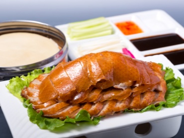 花瓣素材_北京鸭,鸭子肉,鸭子,动物身体部位,配方,烤的,美味,高级西餐,动物皮,即食食品_6414433_副本.jpg
