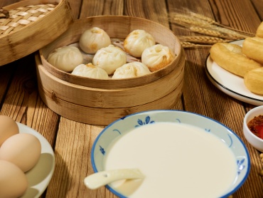 摄图网_507785007_中式早餐展示(企业商用)_副本.jpg 摄图网_507785007_中式早餐展示(企业商用)_副本.jpg
