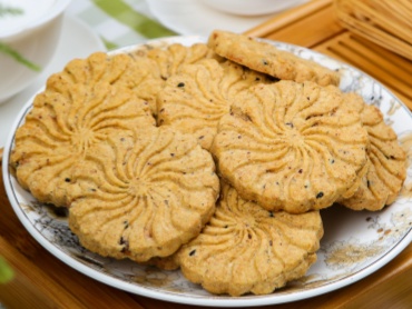 摄图网_365002140_营养减脂粗粮饼(企业商用)_副本.jpg